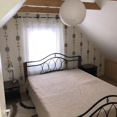 Hirvepargi Kulalistemaja