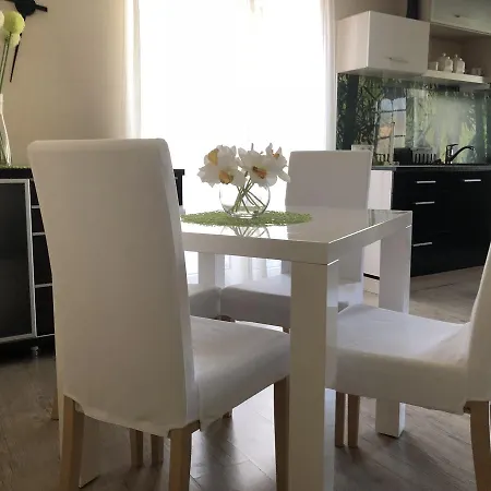 Hirvepargi Kulalistemaja PARNUMAA